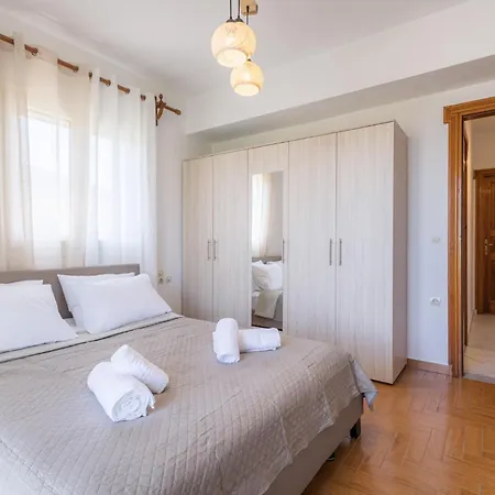 Regina's House Tatil Evi *